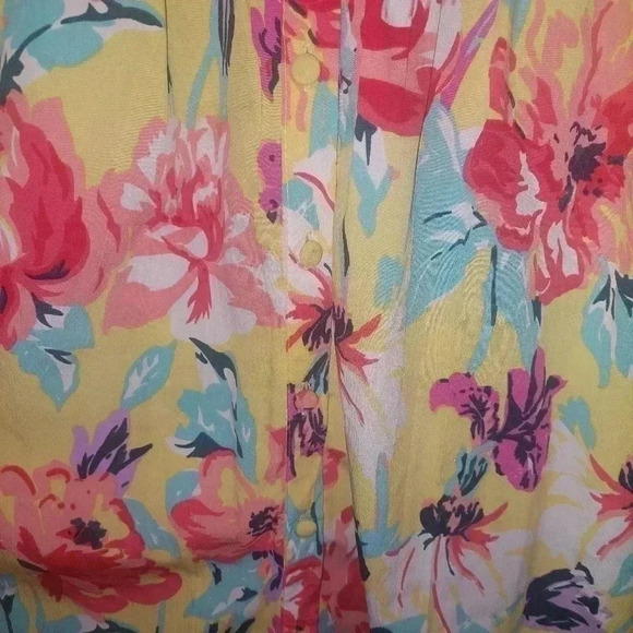 Intro. Heart Women 1X Plus Shirred Button Down Blouse EUC Yellow Coral Pink Blue - Picture 6 of 8